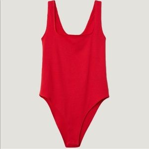 🦋H&M square body suit🦋